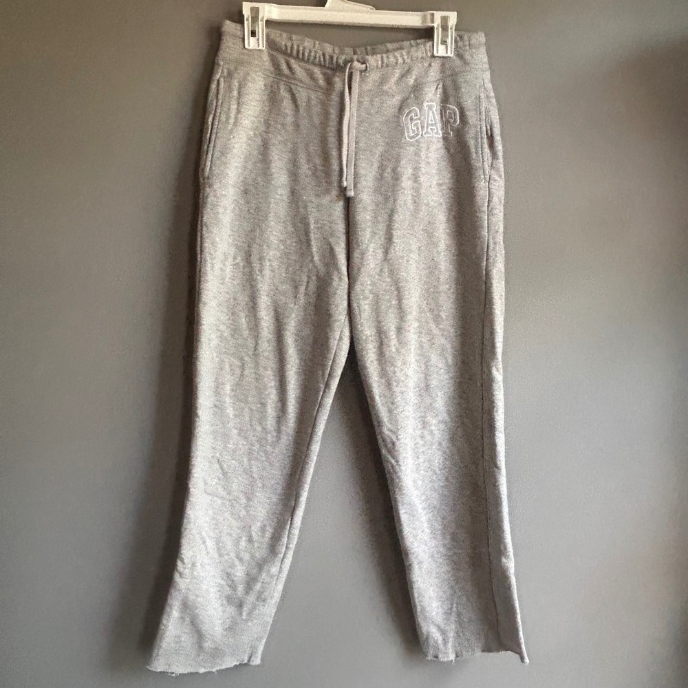 Gap‎ Mens Small Heather Gray Logo Fleece Sweatpants Raw Hem Drawstring Joggers